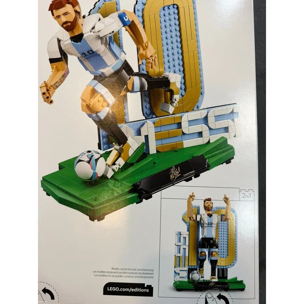 LEGO Lionel Messi Soccer Legend 43015 Building Set 958 Pcs 2-in-1 Football Icon